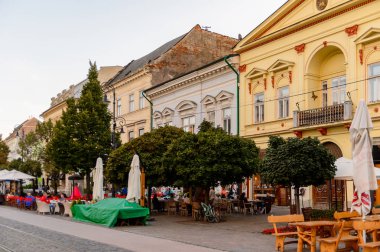 Kosice, Slovakya - 25 Eylül 2016: Slovakya'nın doğusundaki en büyük şehir olan Kosice'nin mimarisi. 2013 yılında Avrupa Kültür Başkenti oldu