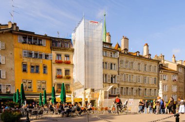 Cenevre, İsviçre - Eki 10, 2016: Cenevre Mimarisi, İsviçre. Küresel bir şehir, bir finans merkezi ve dünya çapında diplomasi merkezidir.