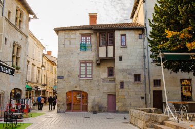 Perigueux, Fransa - 11 Ekim 2016: Perigueux, Fransa. Kasaba, Bir Roma Katolik piskoposluğunun merkezidir..