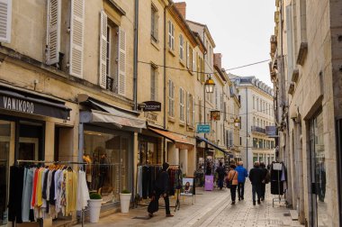 Perigueux, Fransa - 11 Ekim 2016: Perigueux, Fransa. Kasaba, Bir Roma Katolik piskoposluğunun merkezidir..