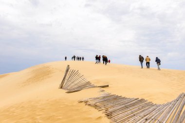 La Teste-De-Buch, Fransa -Eki 12, 2016: Pilat Dune (Grande Dune du Pilat), Avrupa'nın en yüksek kum ulağı.