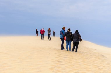 La Teste-De-Buch, Fransa -Eki 12, 2016: Pilat Dune (Grande Dune du Pilat), Avrupa'nın en yüksek kum ulağı.