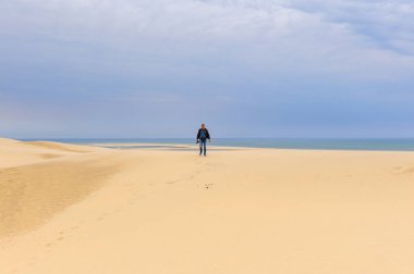 La Teste-De-Buch, Fransa -Eki 12, 2016: Pilat Dune (Grande Dune du Pilat), Avrupa'nın en yüksek kum ulağı.