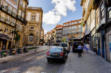 Porto, Portekiz - 21 Haziran 2014: Portekiz'in ikinci büyük şehri olan Porto'nun mimarisi 2001 yılında Avrupa Kültür Başkenti olarak adlandırıldı