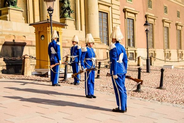 Stockholm Sveç Eylül 2016 Stockholm Kraliyet Sarayı Yakınlarında Nöbet Değişimi — Stok fotoğraf