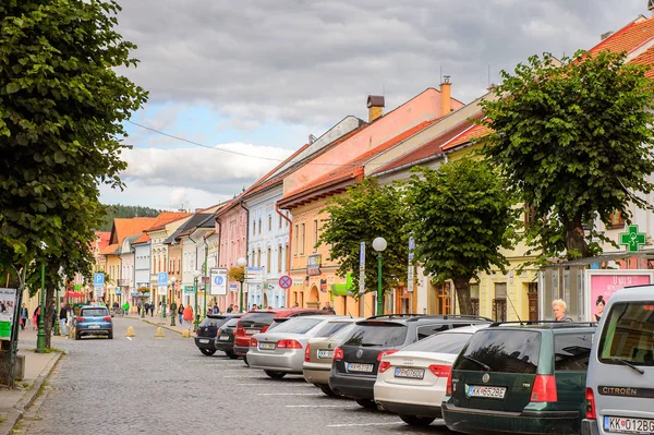 Kezmarok, Slovakya - 26 Eylül 2016: Kezmarok,Slovakya, Spis bölgesinde küçük bir kasaba, Poprad nehri.