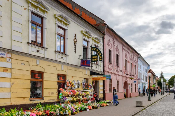 Kieżmark Słowacja Września 2016 Główna Ulica Kieżmark Słowacja Małe Miasteczko — Zdjęcie stockowe