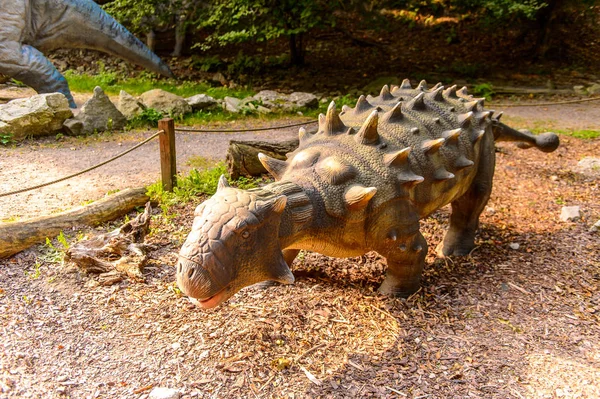 Bratysława Słowacja Września 2016 Ankylozaur Dinopark Jedna Popularnych Atrakcji Bratysławie — Zdjęcie stockowe