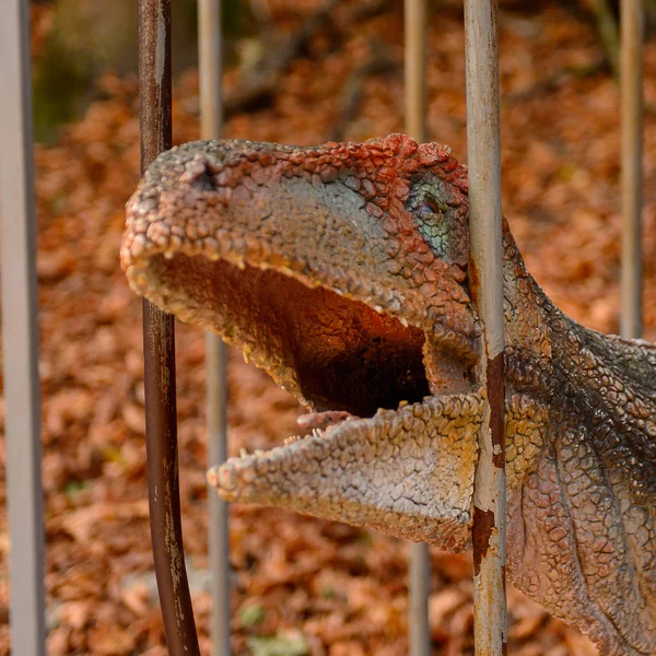Μπρατισλάβα Σλοβακία Σεπ 2016 Βελοσιράπτορας Στο Dinopark Ένα Από Δημοφιλή — Φωτογραφία Αρχείου