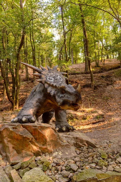 Bratislava Eslováquia Setembro 2016 Strykosaurus Dinopark Uma Das Atrações Populares — Fotografia de Stock