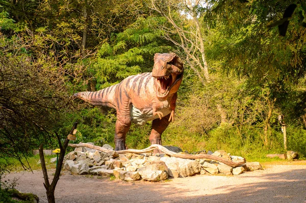 Bratislava Slowakei September 2016 Tyrannosaurus Rex Dinopark Bratislava Slowakei Tyrannosaurus — Stockfoto