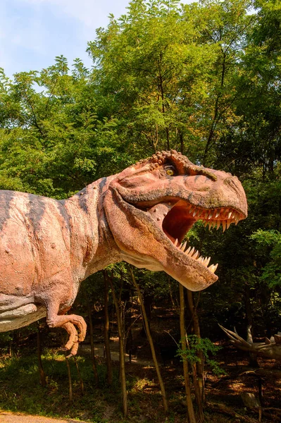 Братислава Словаччина Вересня 2016 Тиранозавра Дінопарку Братиславі Словаччина Тиранозавр Рід — стокове фото