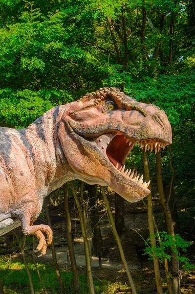 Bratislava Slovakia Sep 2016 Tyrannosaurus Rex Dinopark Bratislava Slovakia Tyrannosaurus – stockfoto