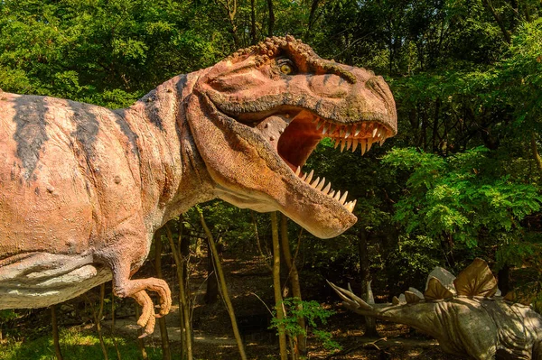 Bratislava Eslováquia Setembro 2016 Tyrannosaurus Rex Dinopark Bratislava Eslováquia Tyrannosaurus — Fotografia de Stock
