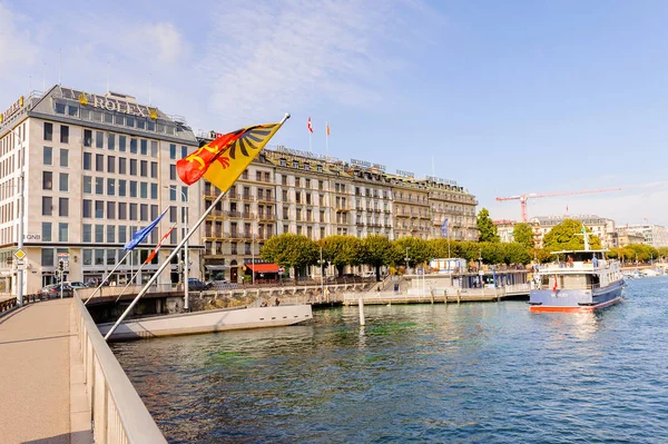 ジュネーブ スイス 10月 2016 ジュネーブのボート桟橋 スイス 世界的な都市 金融センター そして世界的な外交の中心地です — ストック写真