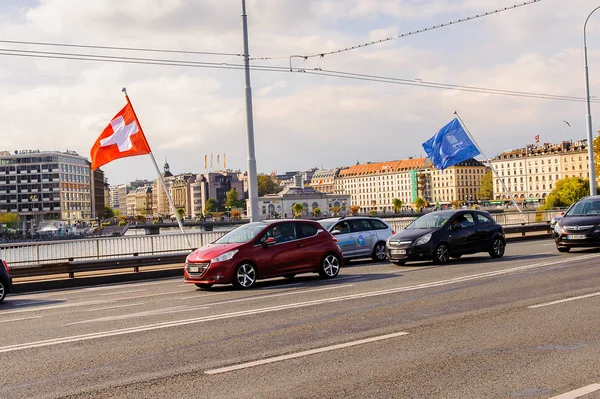 Cenevre Sviçre Eki 2016 Cenevre Leman Köprüsü Sviçre Küresel Bir — Stok fotoğraf
