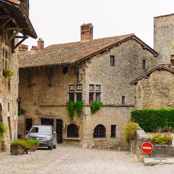 法国佩鲁日 2016年10月11日 法国佩鲁日斯阿希特克图 一个中世纪城墙小镇 一个受欢迎的旅游景点 — 图库照片
