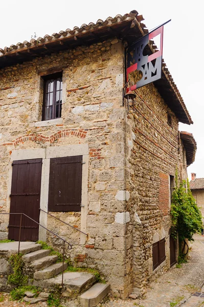 Perouges France Okt 2016 Mittelalterliches Haus Perouges France Eine Ummauerte — Stockfoto