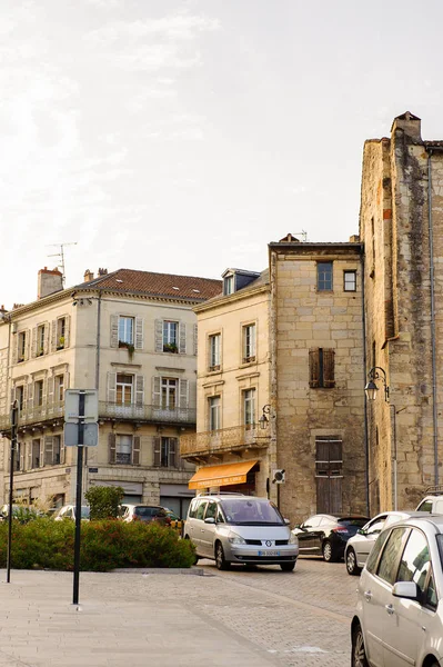 Perigueux, Fransa - 11 Ekim 2016: Perigueux Mimarisi, Fransa. Kasaba, Bir Roma Katolik piskoposluğunun merkezidir..