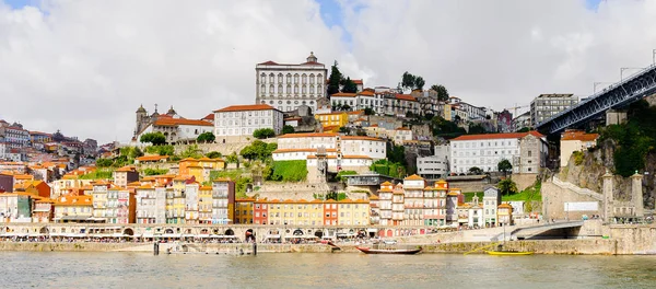 Porto Portugal Jun 2014 Kleur Woningen Aan Oever Van Douro — Stockfoto