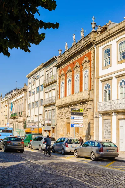 Braga, Portekiz - 14 Ekim 2016: Braga Mimarisi, Portekiz. Şehir 2012 yılında Avrupa Gençlik Başkenti oldu.