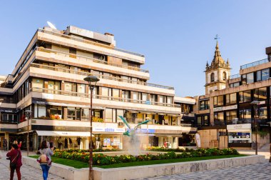 Braga, Portekiz - 14 Ekim 2016: Braga Mimarisi, Portekiz. Şehir 2012 yılında Avrupa Gençlik Başkenti oldu.