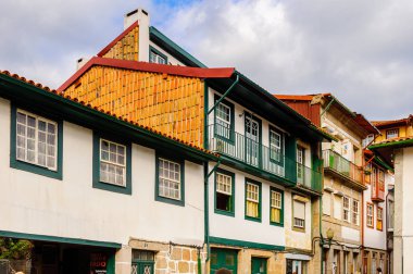 Guimaraes, Portekiz - 14 Ekim 2016: Guimaraes Tarihi Merkezi Mimarisi, Portekiz. Unesco Dünya Mirası