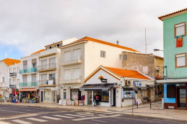 Nazare, Portekiz - 15 Ekim 2016: Nasıra, Portekiz. Bu Silver Coast (Costa de Prata en popüler sahil beldelerinden biridir)