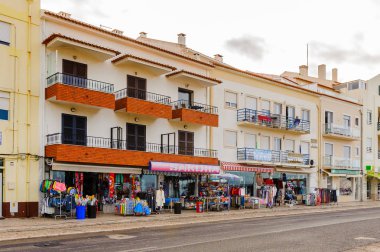 Nazare, Portekiz - 15 Ekim 2016: Nasıra, Portekiz. Bu Silver Coast (Costa de Prata en popüler sahil beldelerinden biridir)