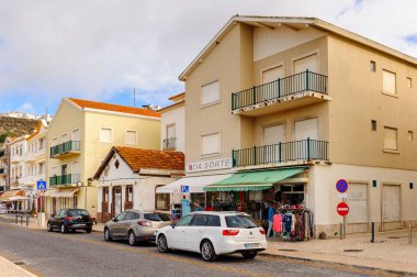 Nazare, Portekiz - 15 Ekim 2016: Nasıra Lı'nın Mimarisi, Portekiz. Bu Silver Coast (Costa de Prata en popüler sahil beldelerinden biridir)