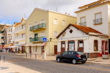 Nazare, Portekiz - 15 Ekim 2016: Nasıra Lı'nın Mimarisi, Portekiz. Bu Silver Coast (Costa de Prata en popüler sahil beldelerinden biridir)