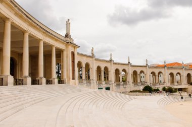 Fatima, Portekiz - Eki 16, 2016: Fatima Sanctuary parçası, Portekiz. Katolik hacılar ve turistler için önemli yerler