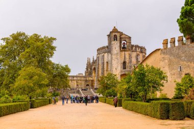 Tomar, Portekiz - 16 Ekim 2016: Tomar,Portekiz'deki Mesih Manastırı. Unesco Dünya Mirası