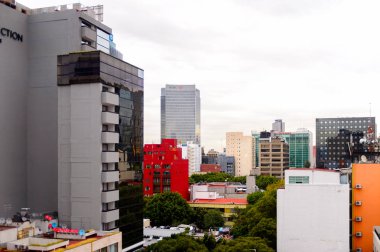 Mexico City, Mex - Eki 27, 2016: Mexico City Bölgesi Rosa Mimarisi (Pembe Bölge), Df, Zona Rosa alışveriş, gece hayatı, gay topluluğu ile ünlü bir mahalle