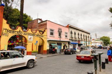 Coyoacan, Meksika - 28 Ekim 2016: Coyoacan Mimarisi, Meksika. Adı Nahuatl, Aztek langage geliyor ve büyük olasılıkla çakalların yer anlamına gelir,  