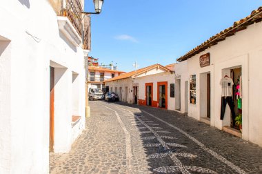 Taxco, Meksika - 28 Ekim 2016: Taxco, Meksika'daki ev. Kasaba Gümüş ürünleri ile bilinir