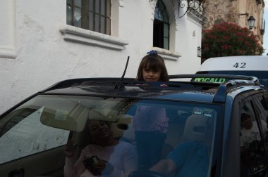 Taxco, Meksika - 28 Ekim 2016: Taxco Mimarisi, Meksika. Kasaba Gümüş ürünleri ile bilinir