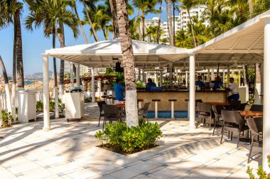 Acapulco, Meksika - 29 Ekim 2016: Hotel Elcano'nun Reastaurant'ı, Acapulco, Meksika. Av. Costera Miguel Aleman'da yer almaktadır.