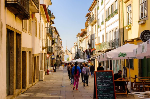 Braga, Portekiz - 14 Ekim 2016: Braga'nın tarihi bir bölümü, Portekiz. Şehir 2012 yılında Avrupa Gençlik Başkenti oldu.