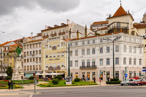 Coimbra, Portekiz - 16 Ekim 2016: Coimbra Tarihi merkezinin şehir manzarası, Portekiz. Unesco tarafından 2013 yılından bu yana Dünya Mirası