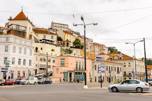 Coimbra, Portekiz - 16 Ekim 2016: Coimbra Tarihi merkezinin şehir manzarası, Portekiz. Unesco tarafından 2013 yılından bu yana Dünya Mirası