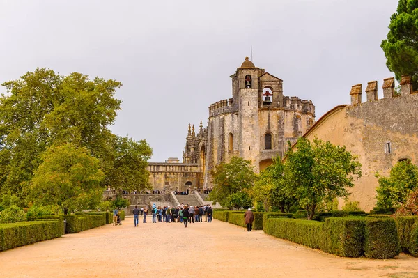 Tomar, Portekiz - 16 Ekim 2016: Tomar,Portekiz'deki Mesih Manastırı. Unesco Dünya Mirası