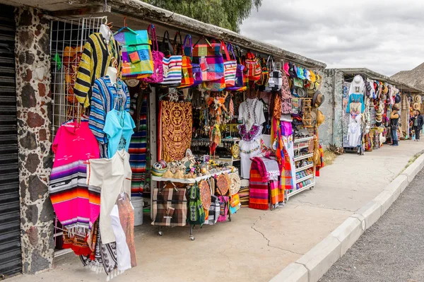 Teotihuacan México Octubre 2016 Lugar Mercado Con Recuerdos Ropa Mexicana — Foto de Stock
