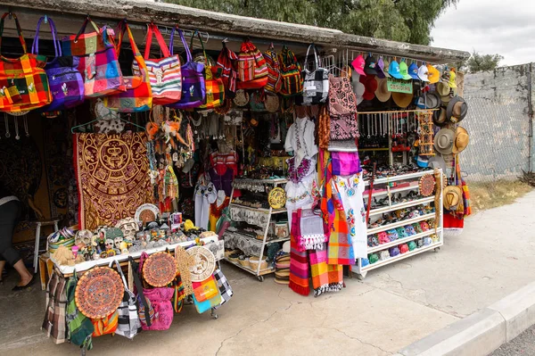 Teotihuacan México Octubre 2016 Lugar Mercado Con Recuerdos Ropa Mexicana — Foto de Stock