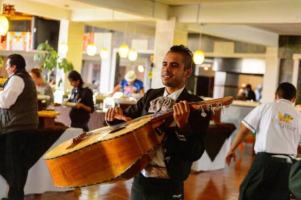 Mexico Stad Mex Oct 2016 Ongeïdentificeerde Mexicaanse Mariachi Maakt Muziek — Stockfoto