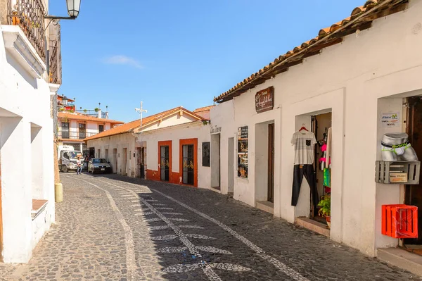 Taxco, Meksika - 28 Ekim 2016: Taxco, Meksika'daki ev. Kasaba Gümüş ürünleri ile bilinir