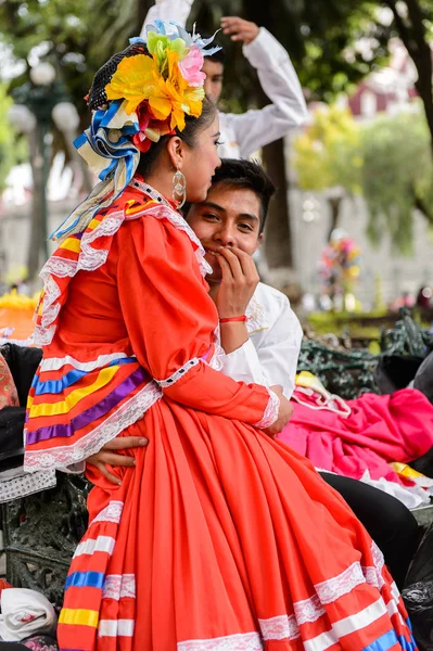 Puebla México Octubre 2016 Pareja Mexicana Identificada Enamorada Del Día — Foto de Stock