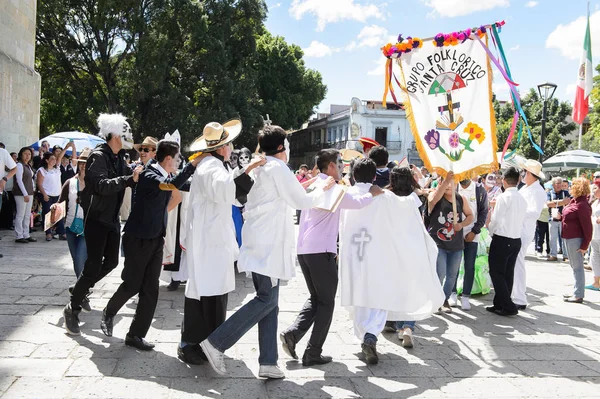 Oaxaca Mexique Oct 2016 Des Personnes Non Identifiées Dansent Célèbrent — Photo