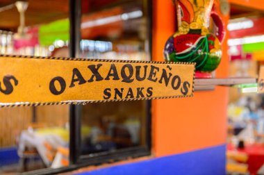Oaxaca, Meksika - Kas 1, 2016: Restoran La Choza del Chef Oaxaca, ulusal Meksika yemekleri ile yer