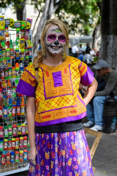 Oaxaca Meksika Eki 2016 Ölüler Günü Için Zombi Olarak Giyinmiş — Stok fotoğraf